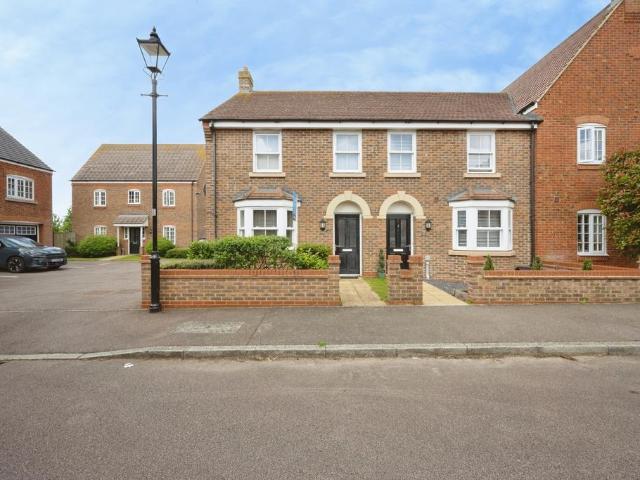 House for sale in Bedford