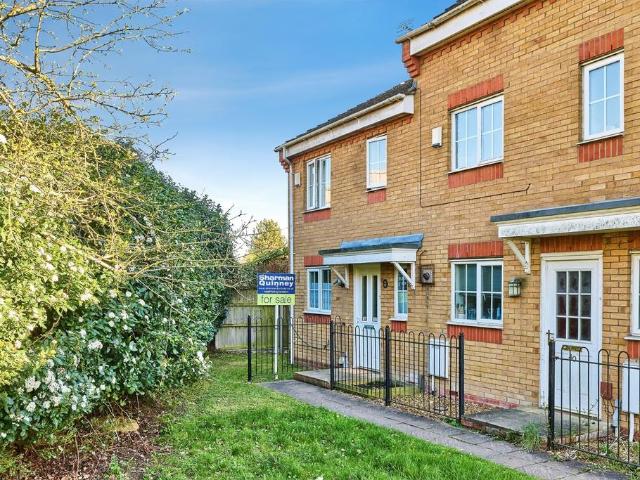 House for sale in Hampton Hargate, Peterborough