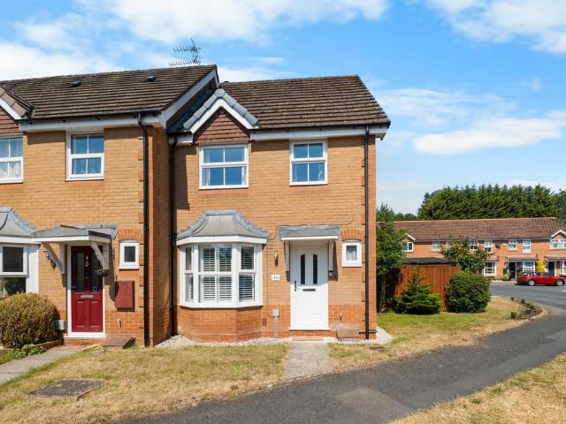 House for sale in Stoke Pound, Bromsgrove