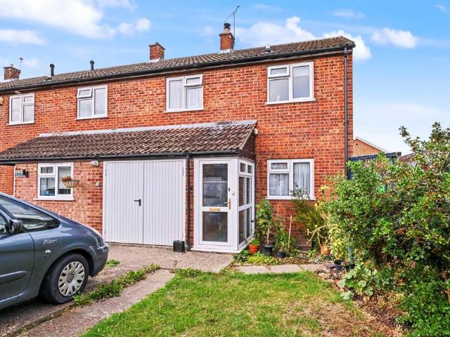 House for sale in Pitstone