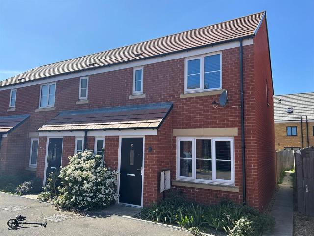 House for sale in Hampton Gardens, Peterborough