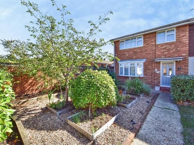 House for sale in Larkfield, Tonbridge and Malling