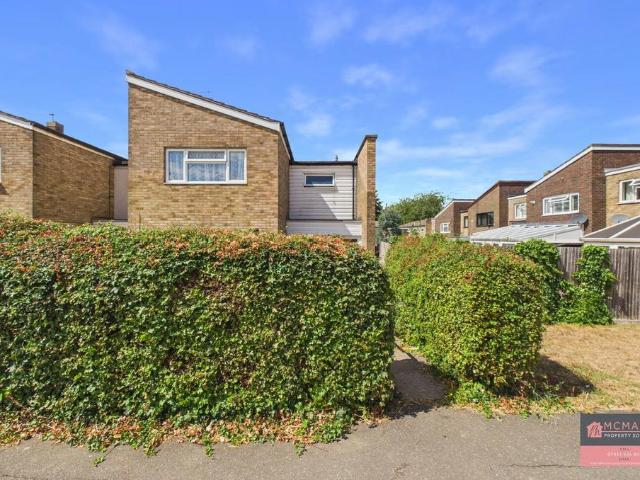 House for sale in Pin Green Industrial Area, Shephall