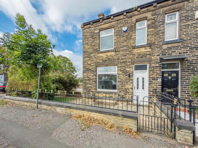 House for sale in Heckmondwike, West Yorkshire