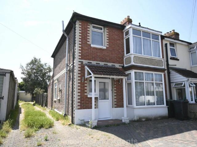 House for sale in Elson, Middlecroft