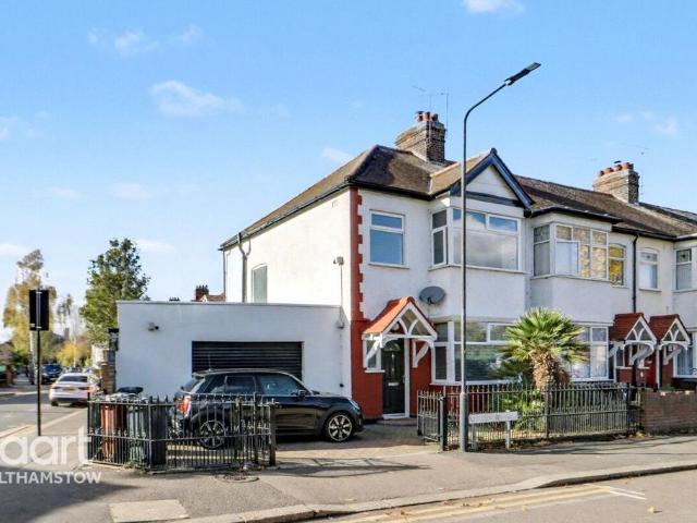 House for sale in Chapel End, Highams Park