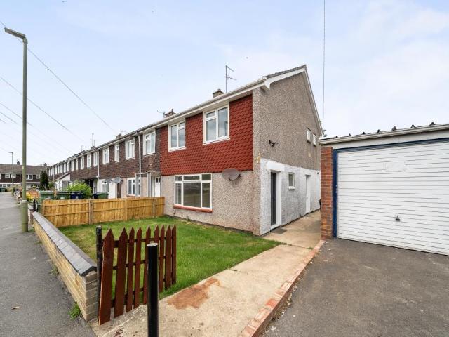 House for sale in Blackbird Leys, The Slade