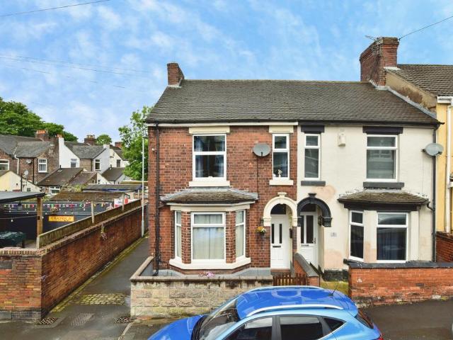House for sale in Burslem, Stoke-on-Trent