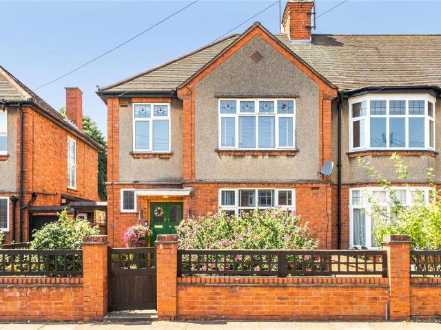 House for sale in Northampton, Northamptonshire