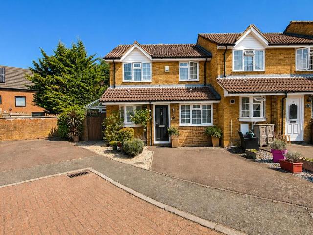 House for sale in The Wrythe, Greater London