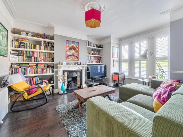 House for sale in London Borough of Lewisham, Greater London
