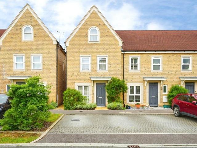 House for sale in Evershot, Oxfordshire