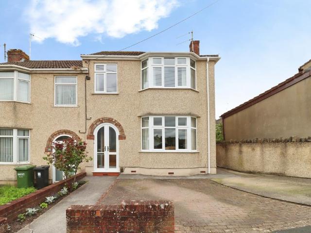 House for sale in Kingswood, Siston