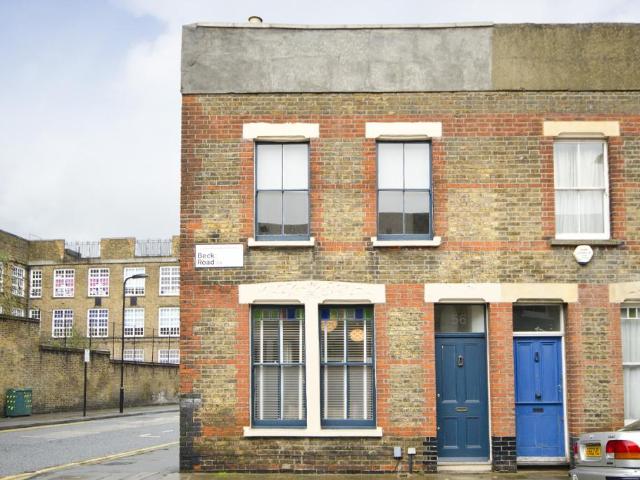House for sale in South Hackney, Greater London