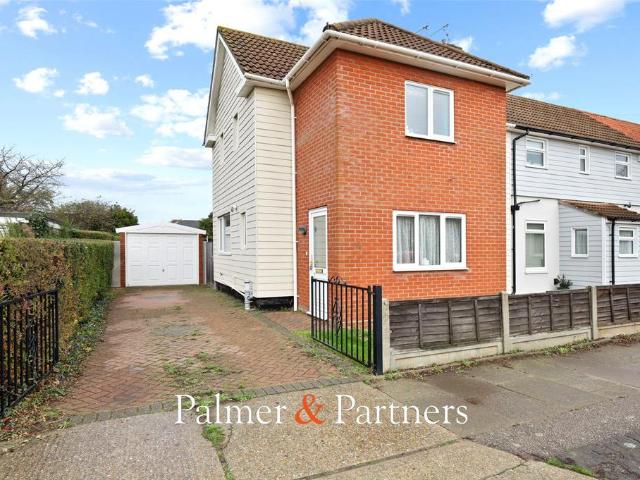 House for sale in Fordham Heath, Essex