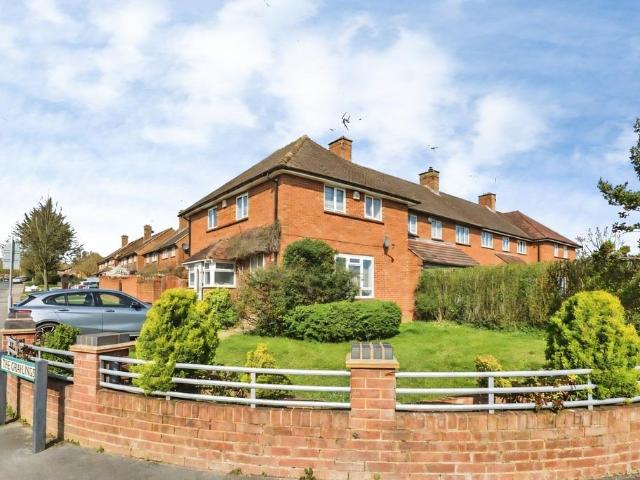 House for sale in Hunton Bridge, Three Rivers