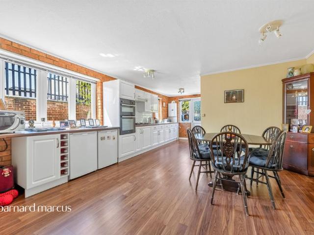 House for sale in Hackbridge, Greater London
