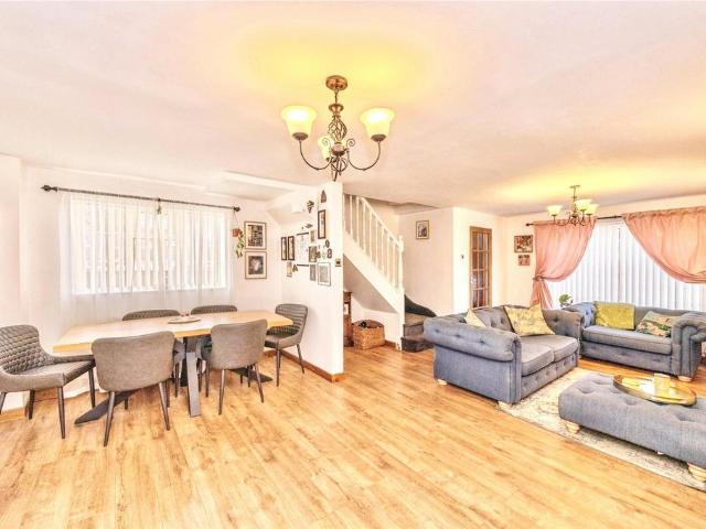 House for sale in Spring Vale, Hampshire