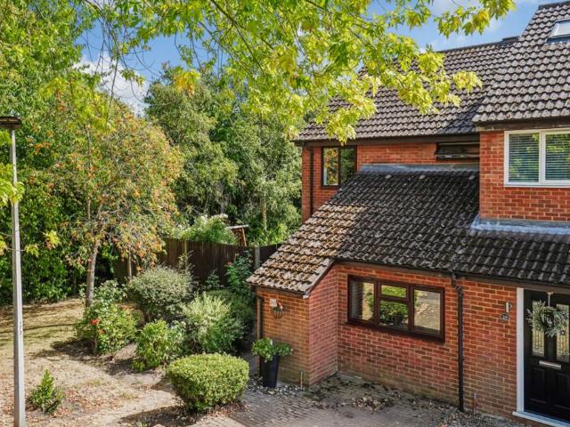 House for sale in Denham
