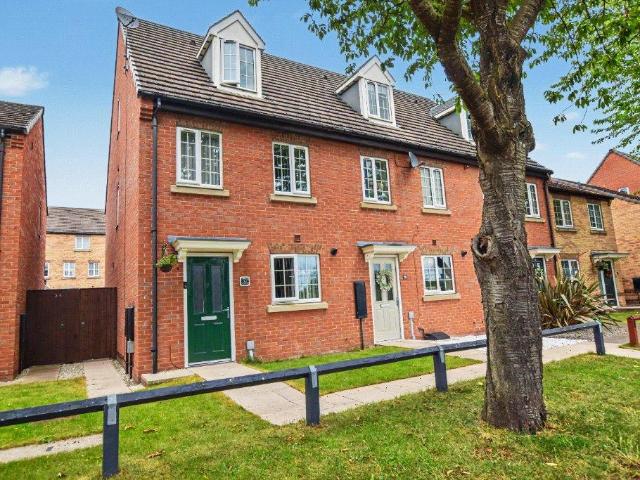 House for sale in New Sharlston, West Yorkshire