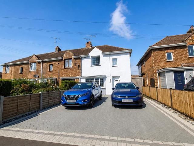 House for sale in Wick, Clapham