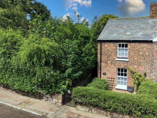 House for sale in Elton, Cheshire