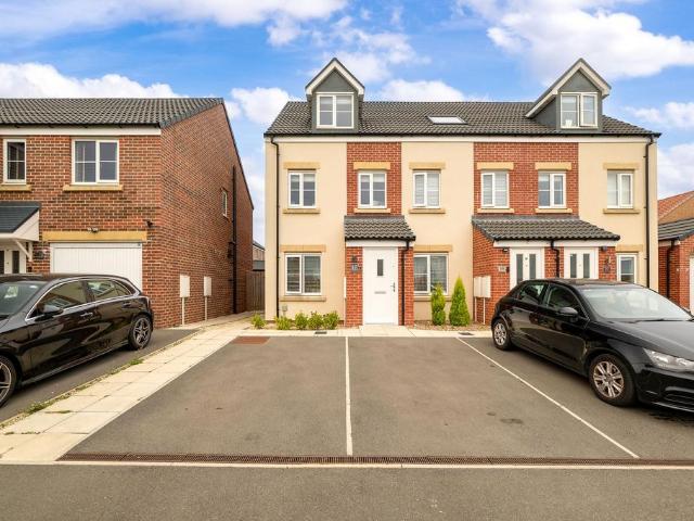 House for sale in North Greetwell, West Lindsey