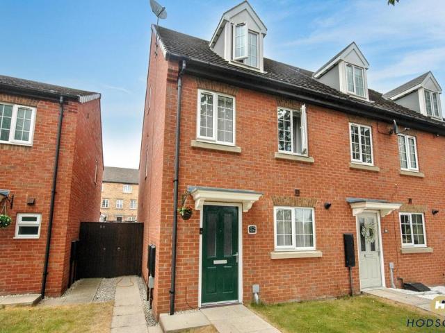 House for sale in New Sharlston, West Yorkshire