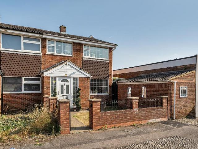 House for sale in Bedford