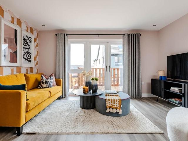 House for sale in Worcester Park Estate, Monks Orchard