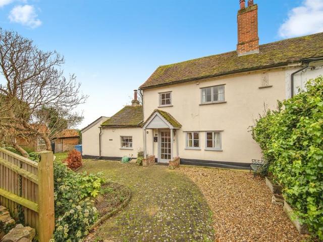House for sale in Chelmondiston, Suffolk