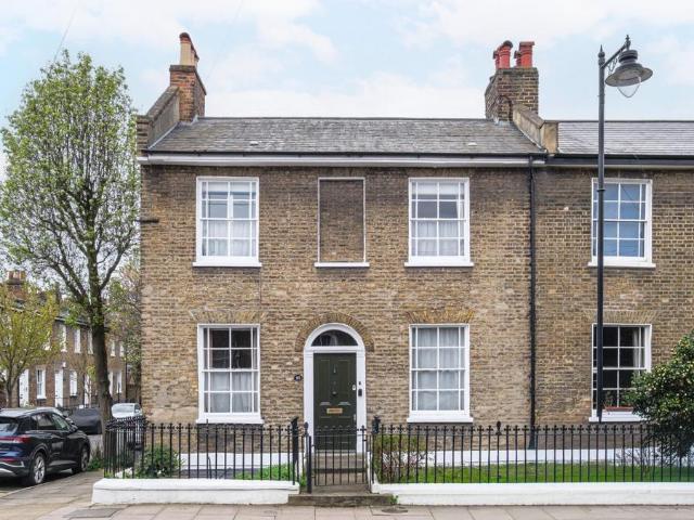House for sale in Barnsbury, Greater London