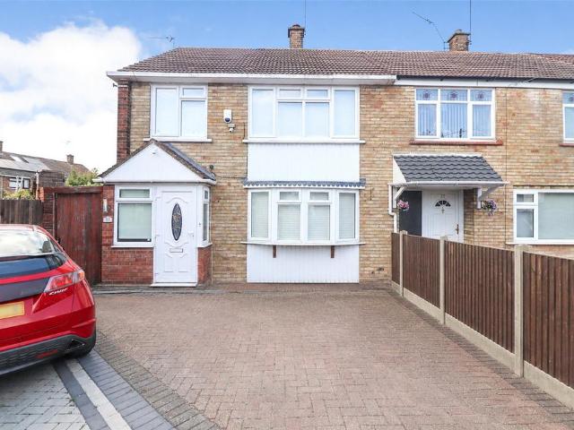 House for sale in Slade Green, Greater London