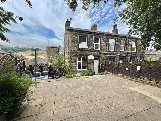 House for sale in Haworth and Stanbury, Haworth