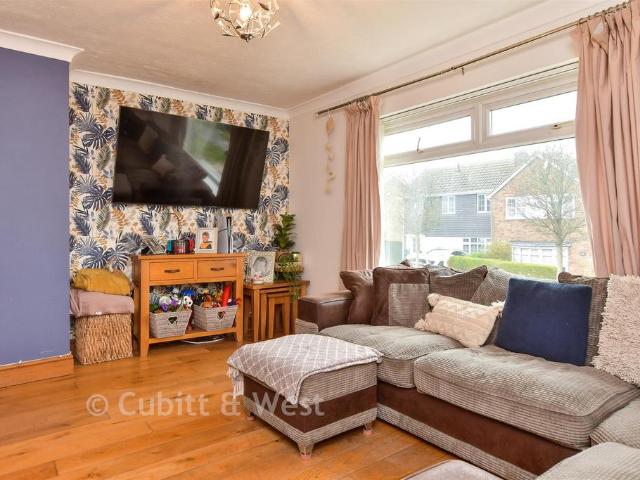 House for sale in Woodingdean, Brighton