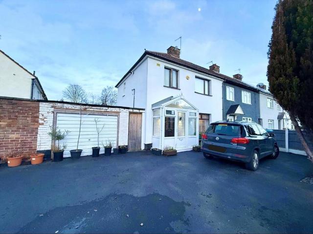 House for sale in Calderstones