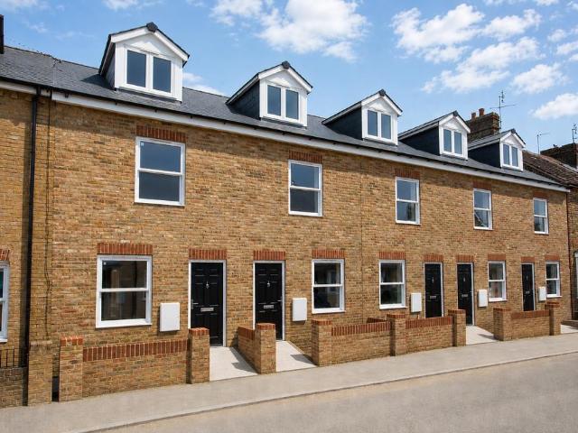 House for sale in Seasalter, Canterbury
