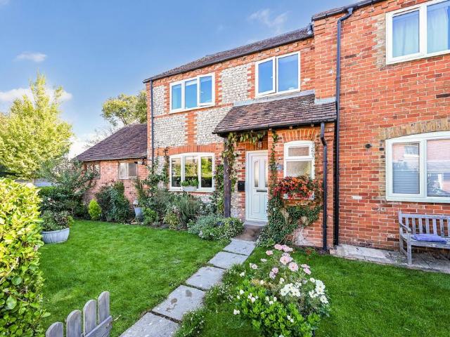 House for sale in Littlecote, West Sussex