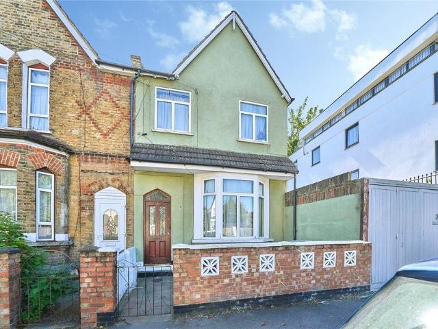 House for sale in Forest Gate, Greater London