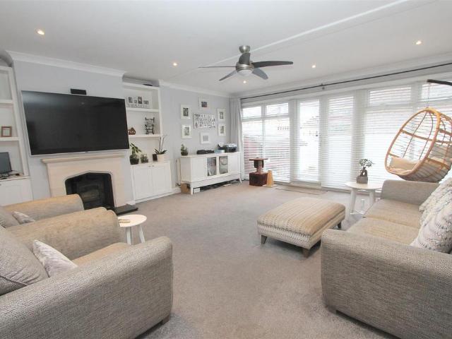 House for sale in Wallington, Greater London