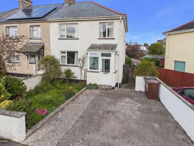 House for sale in St. Ives, Cornwall