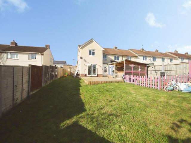 House for sale in Wellsprings, Rumwell