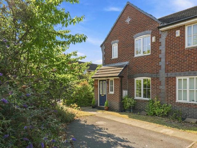 House for sale in Whitkirk, Colton
