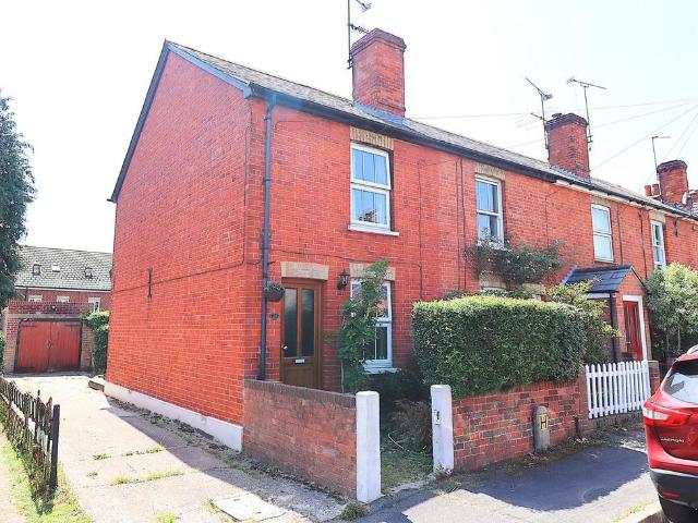 House for sale in Farnborough, Hampshire
