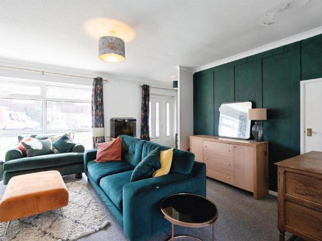 House for sale in Aldingbourne, Clapham