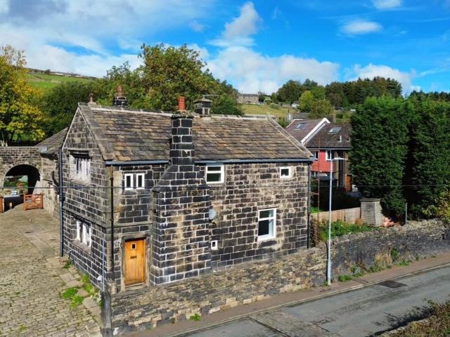 House for sale in Brearley, Calderdale