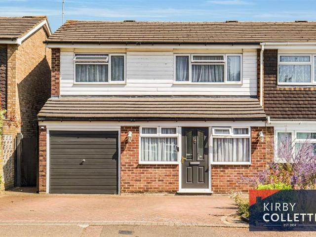 House for sale in Broxbourne, Hertfordshire