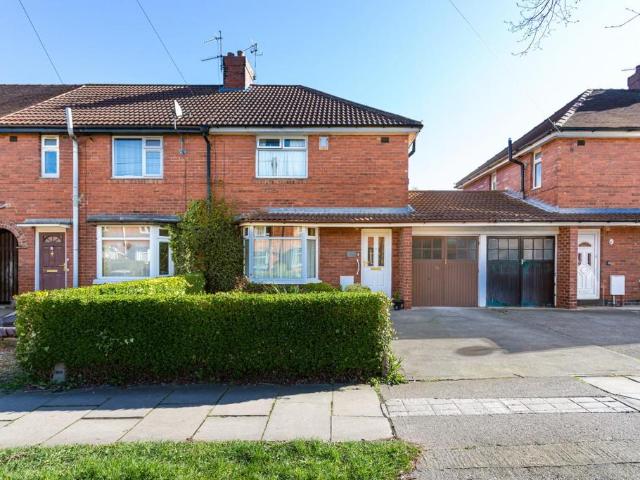 House for sale in Layerthorpe, York
