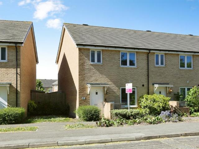 House for sale in Rowner, Middlecroft