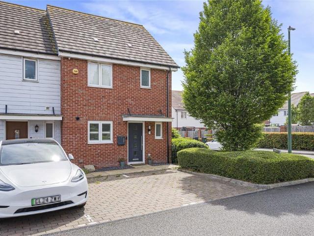 House for sale in Monks Orchard, Kent